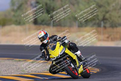 media/Oct-09-2022-SoCal Trackdays (Sun) [[95640aeeb6]]/Turn 3 (930am)/